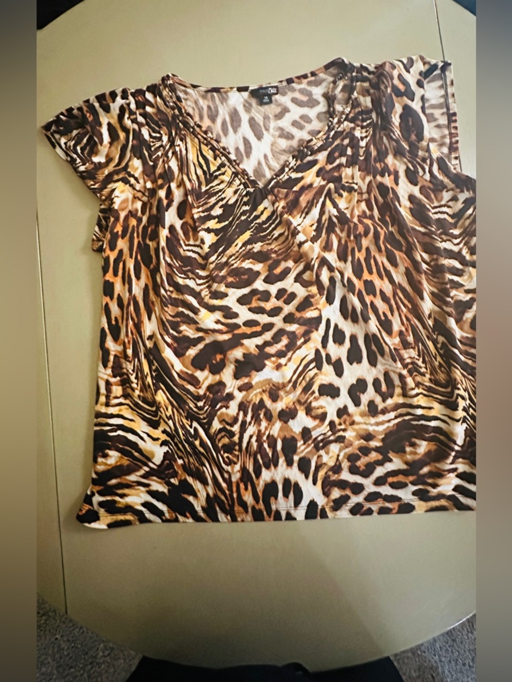 East 5th Animal Print V-Neck Blouse - Brown/Black/Gold